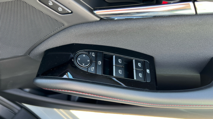 Mazda 3 2.5 e-Skyactiv G MHEV [140] Homura 5dr Petrol Hatchback - Image 31
